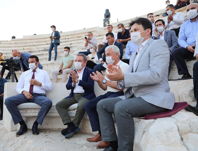 Patara’da tarih  sanatla buluştu