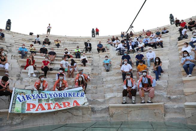 Patara’da tarih  sanatla buluştu