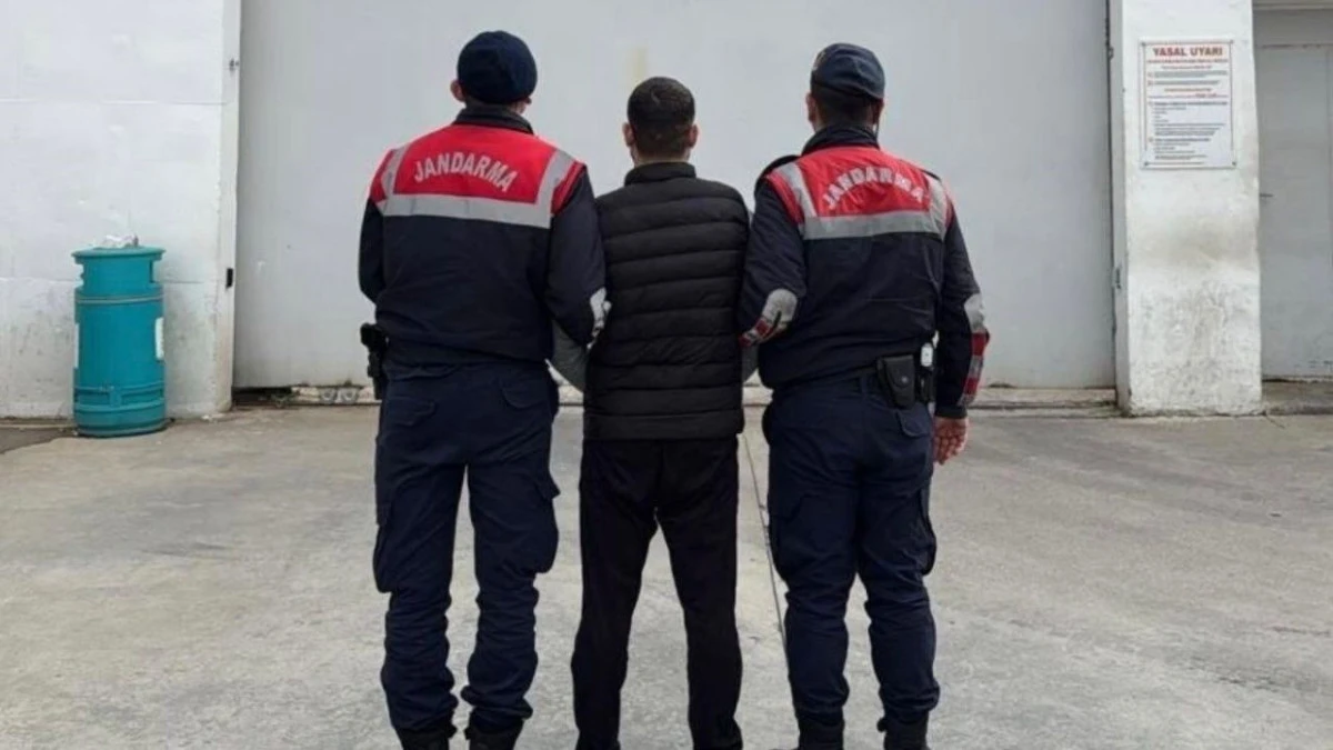 20 yıl hapisle aranan h&uuml;k&uuml;ml&uuml; JASAT&rsquo;tan ka&ccedil;amadı