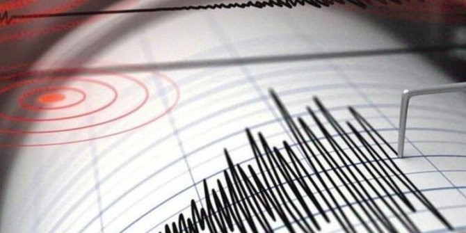 Elazığ ve Van'da deprem 