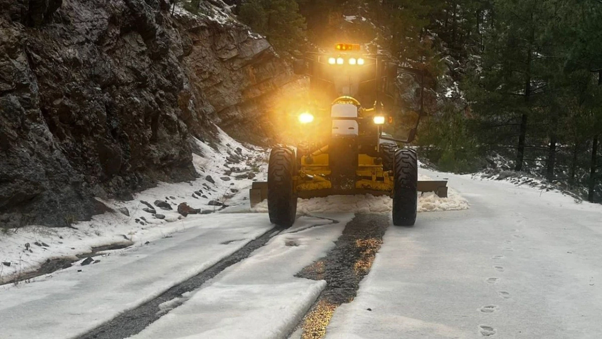 Alanya yollarında kış mesaisi