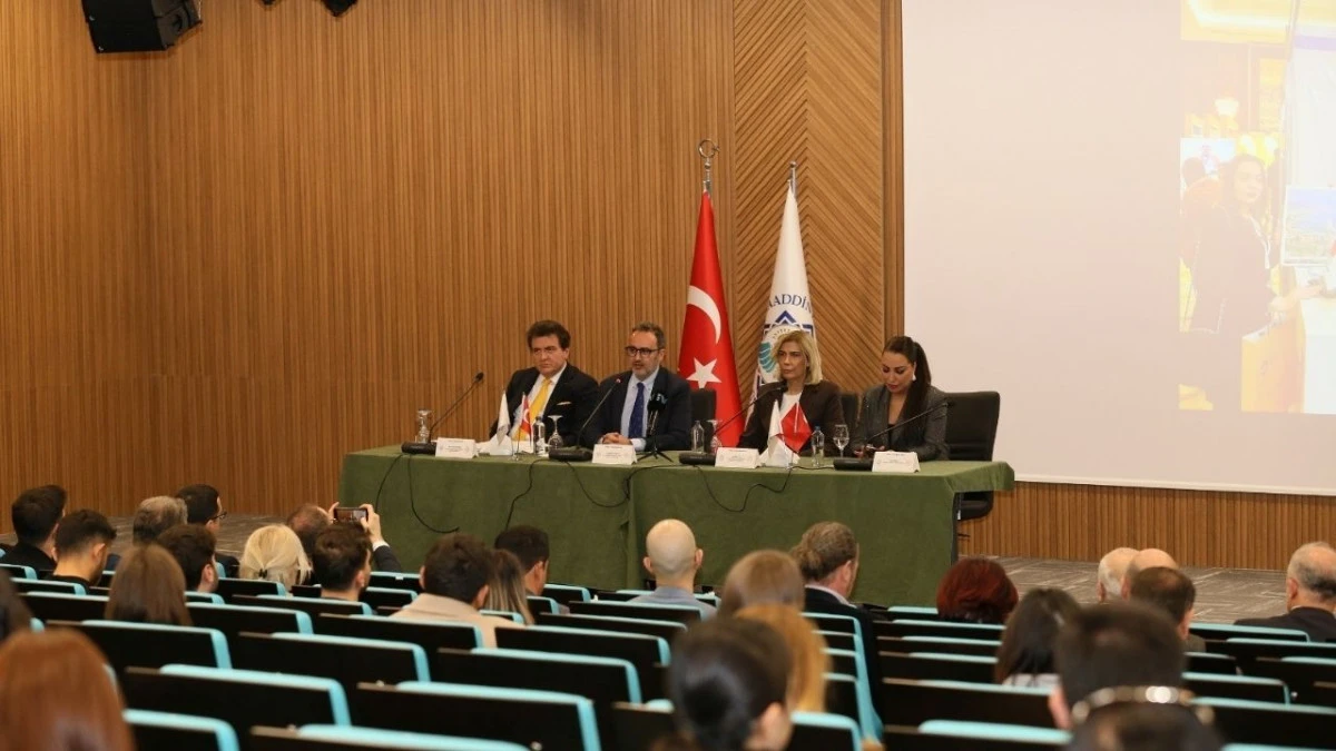 Alanya'nın sağlık turizmi ALK&Uuml;'de masaya yatırıldı 