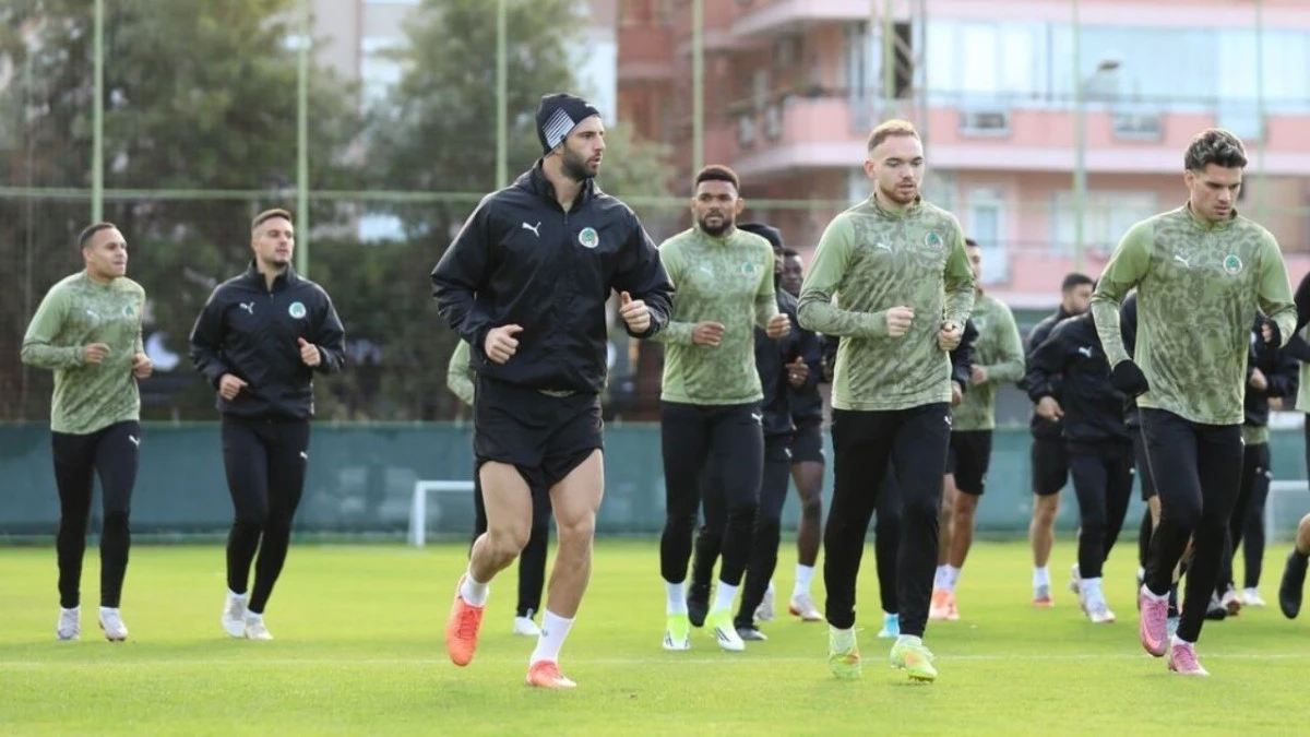 Alanyaspor, &Ccedil;aykur Rizespor ma&ccedil;ı hazırlıklarını tamamladı 
