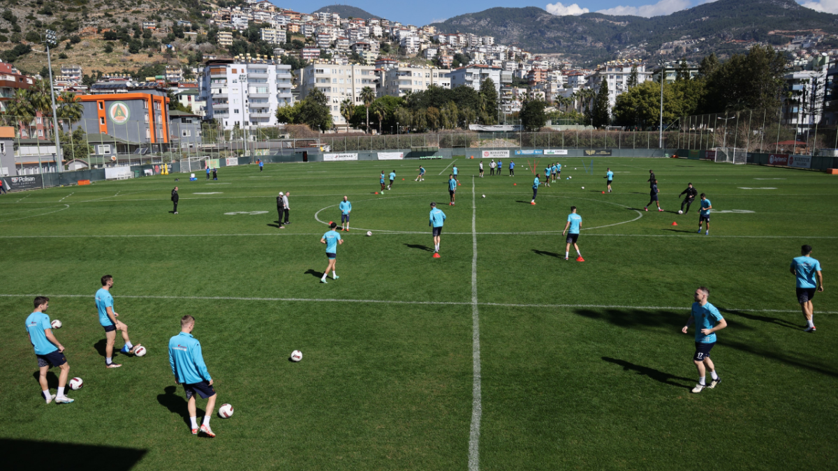 Alanyaspor, Fatih Karagümrük maçı hazırlıklarını tamamladı 