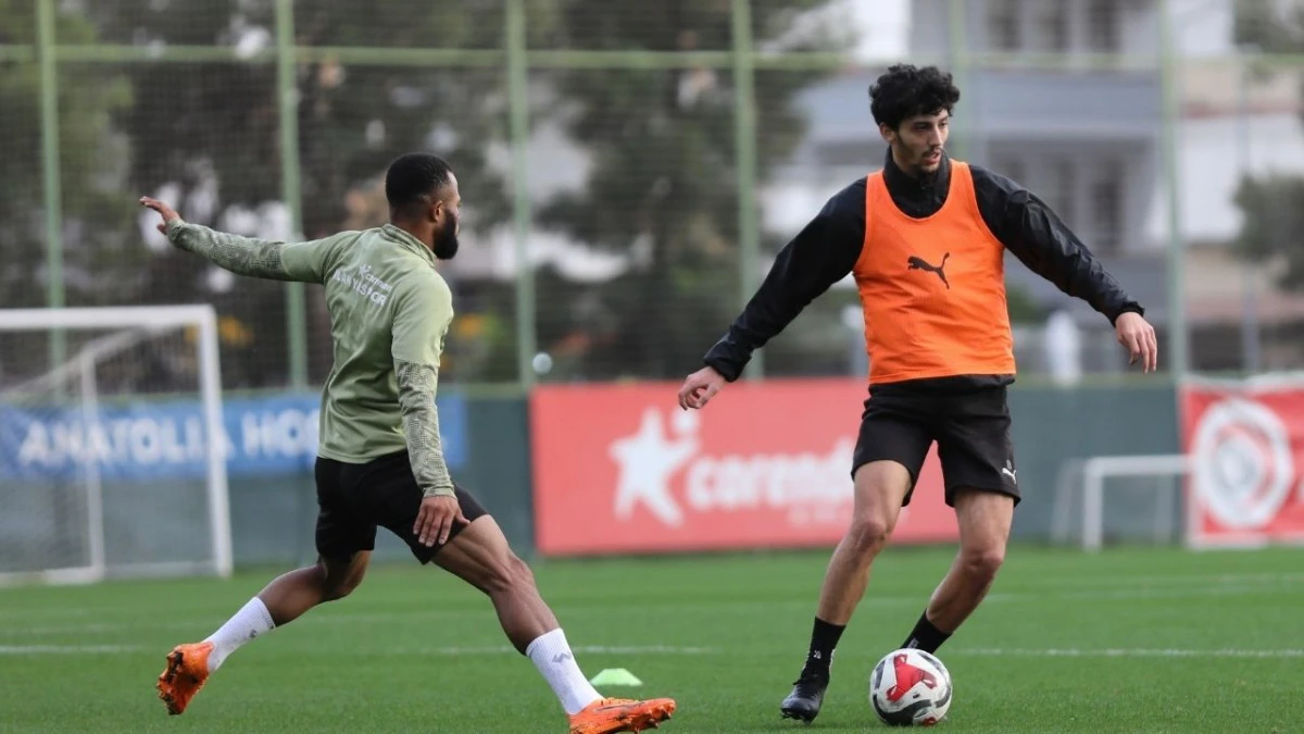 Alanyaspor, Konyaspor ma&ccedil;ı hazırlıklarına başladı