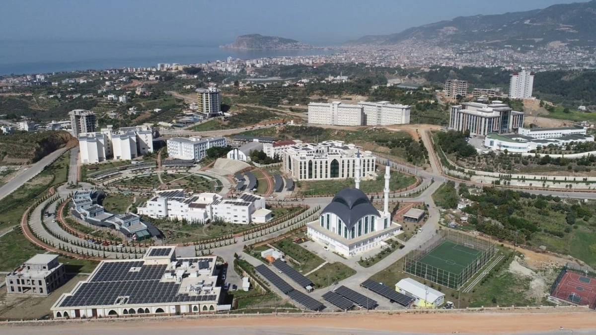 ALKÜ, 2026 dünya üniversite sıralamalarında Türkiye'de 41. sırada  