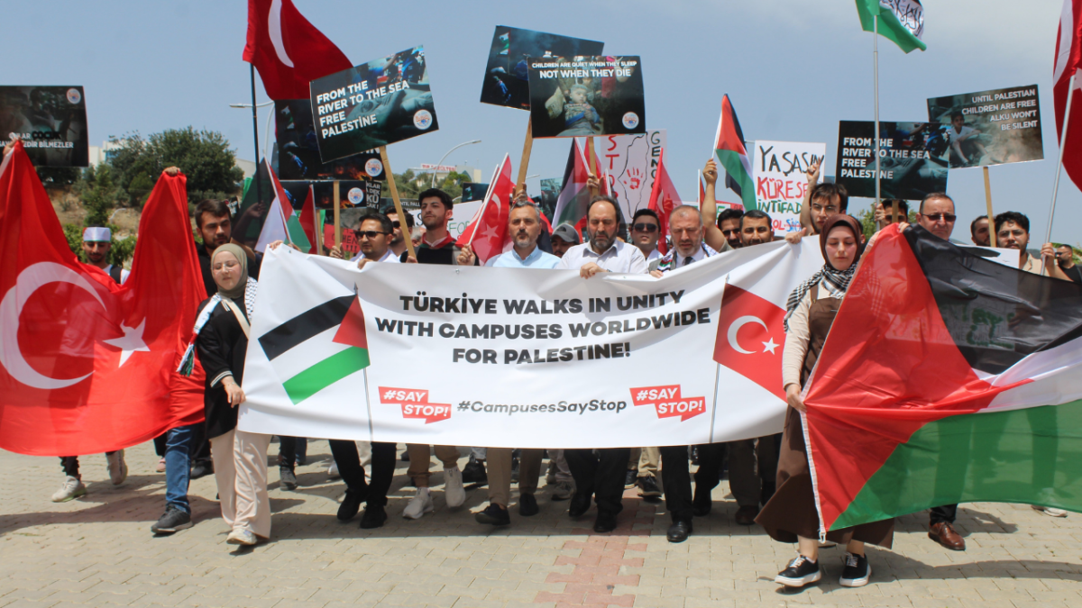 ALKÜ'de Filistin yürüyüşü