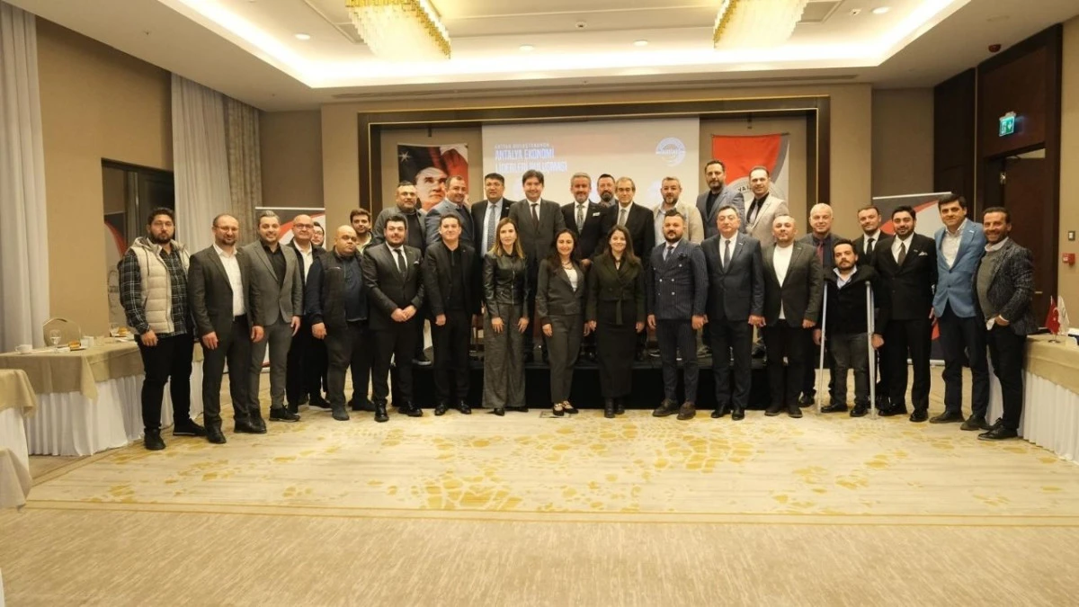 Antalya'da Ekonomi Liderleri zirvede buluştu 