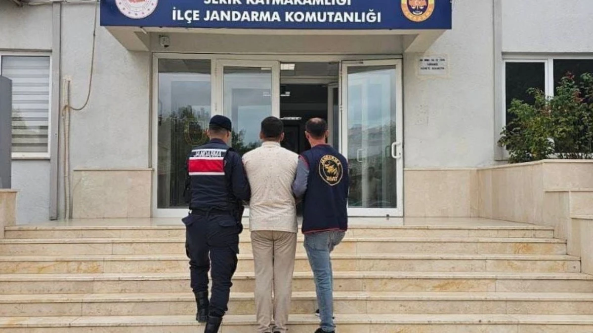 Antalya'da 202 aranan kişi yakalandı