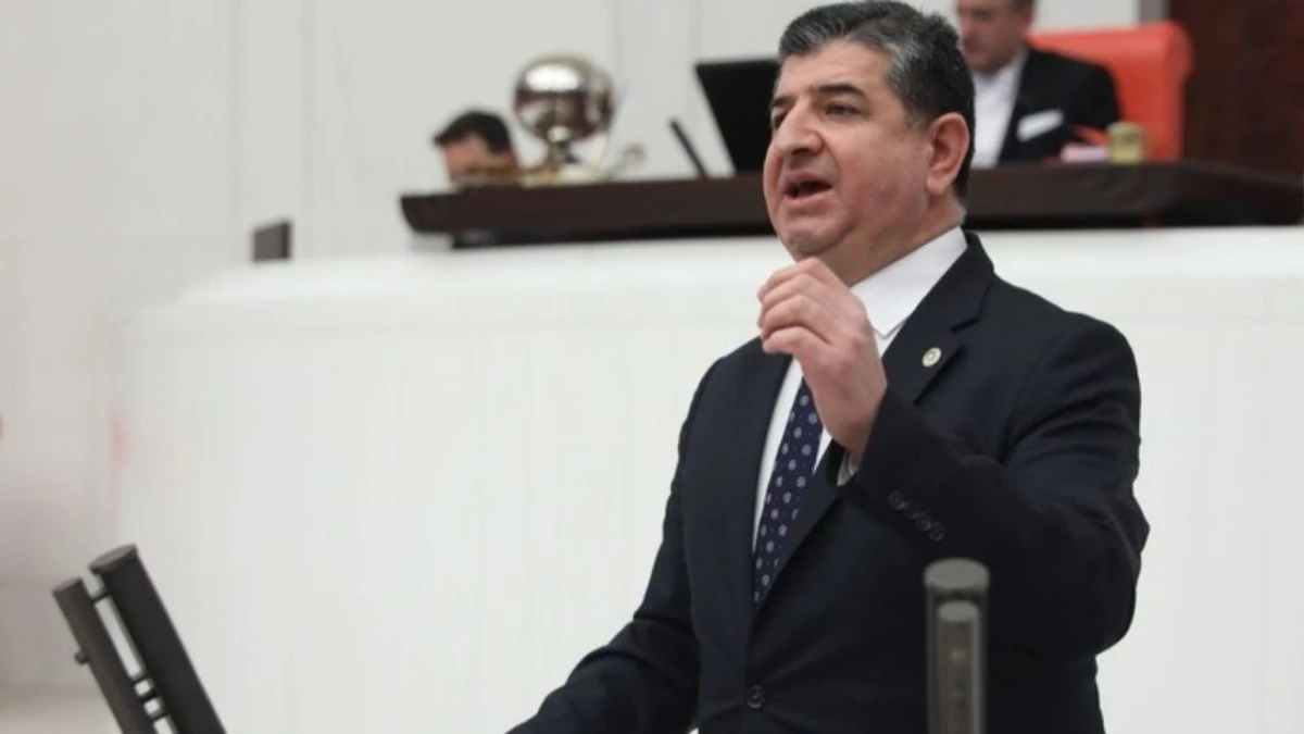 Arı: Memur ve emekli maaşları a&ccedil;lık sınırının altında 