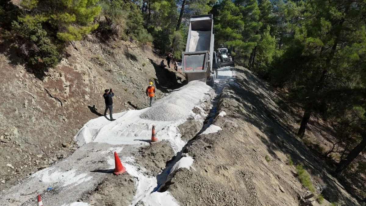 ASAT, Konyaaltı’nın su altyapısını yeniliyor