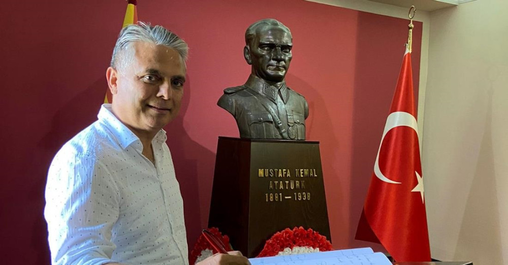 Başkan Uysal’dan saldırıya sert yanıt: Atatürk bizim kırmızı çizgimizdir!