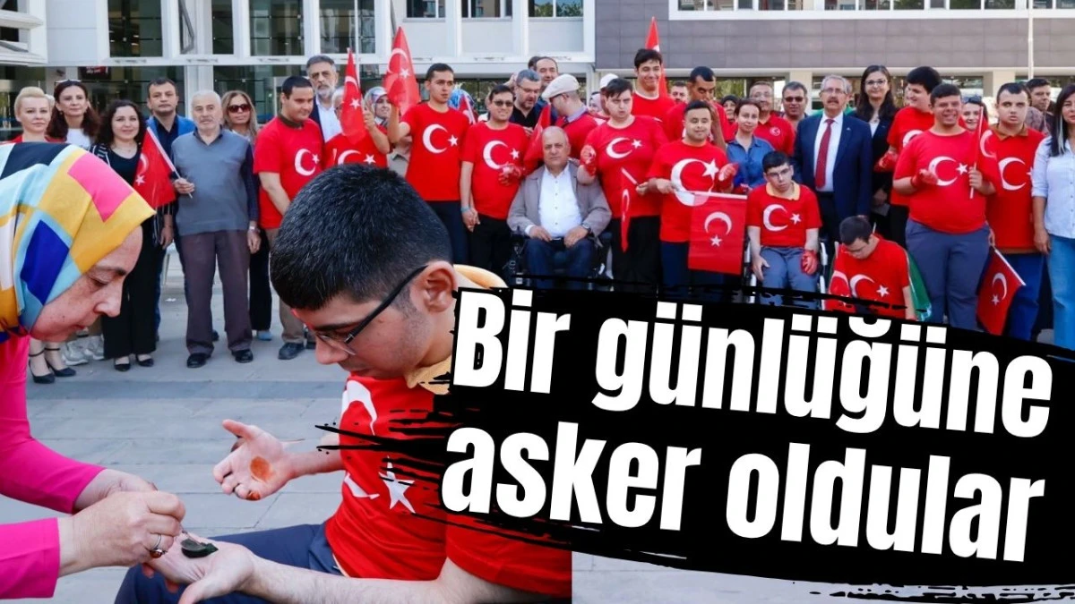 Bir g&uuml;nl&uuml;ğ&uuml;ne asker oldular 