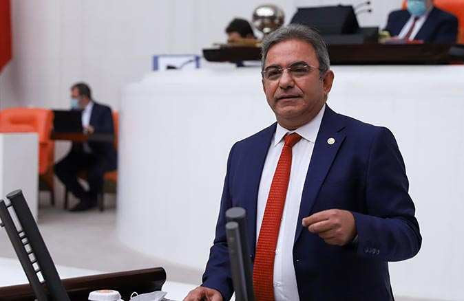 CHP’li Budak: “Antalya Aksu Belediyesi, ne kanun tanıyor ne de yargı kararı”
