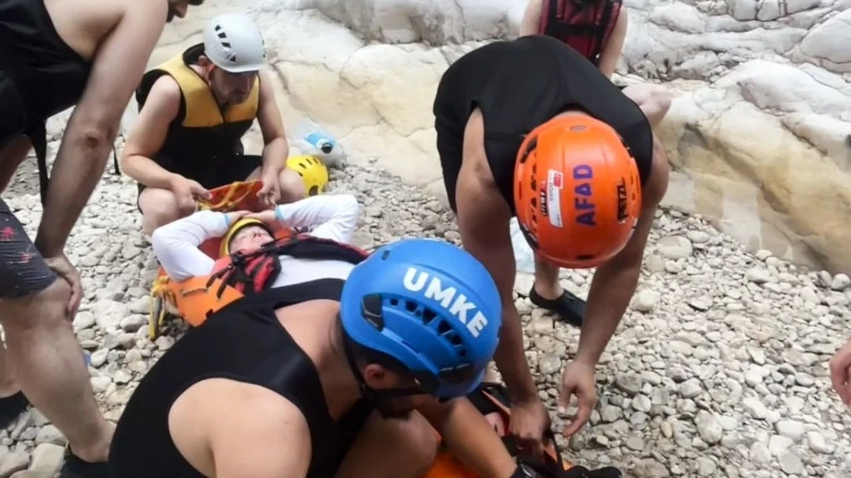 Kanyonda mahsur kalan turist i&ccedil;in seferberlik
