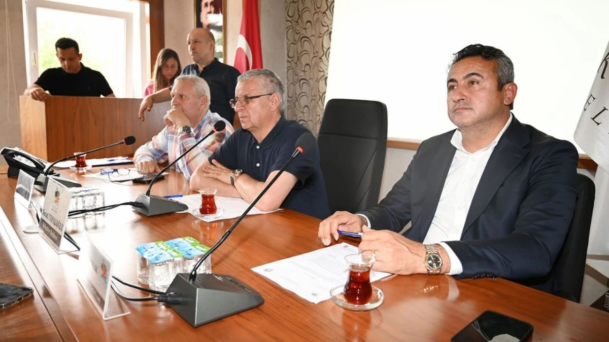 Kemer Belediyesi Haziran ayı meclisi yapıldı