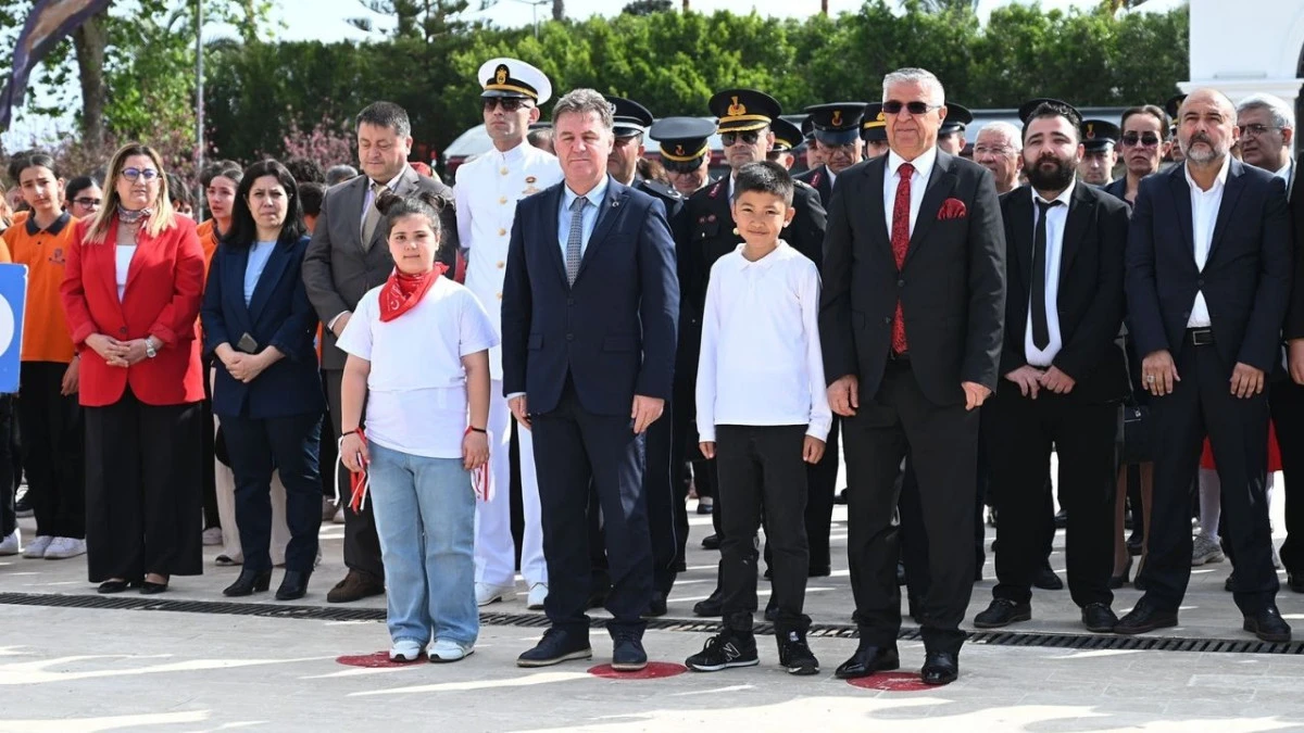 Kemer&rsquo;de 23 Nisan coşkusu 