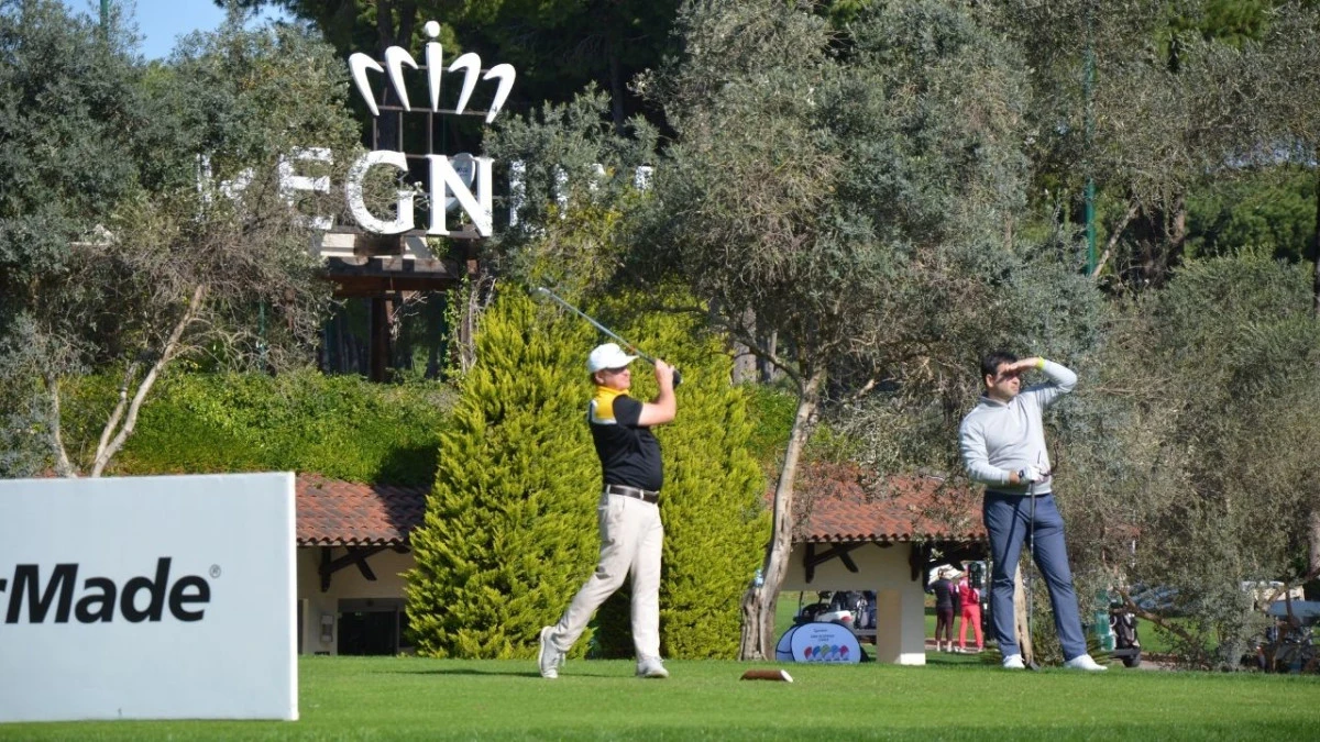 Antalya&rsquo;da 30 &uuml;lkeden 216 golf&ccedil;&uuml; sahaya &ccedil;ıktı