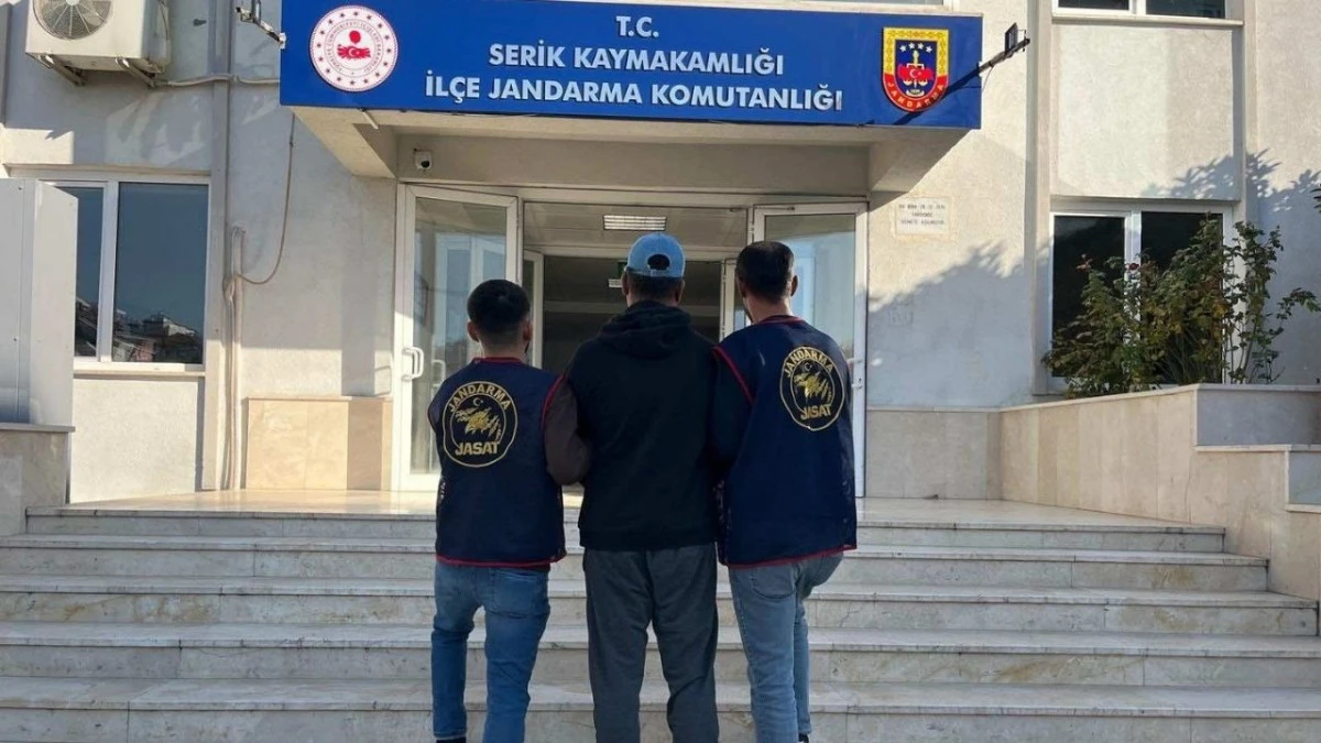 Serik&rsquo;te aranan 5 kişi yakalandı