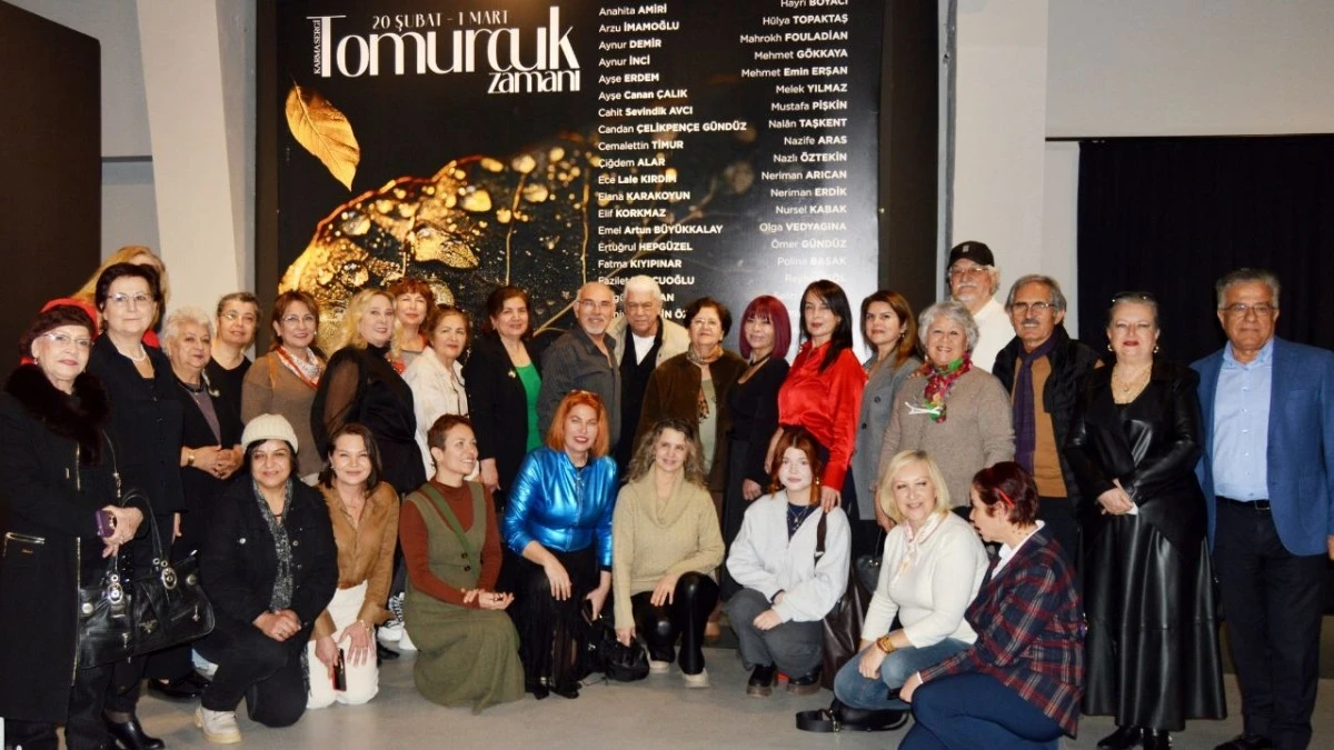 'Tomurcuk Zamanı' sergisi ziyarete a&ccedil;ıldı 